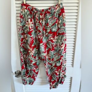 Vintage Island Trader Hawaiian Print Pants (size medium)